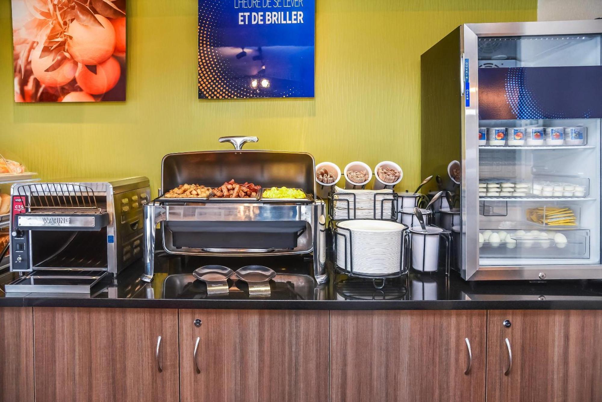 Comfort Inn Гатино Экстерьер фото